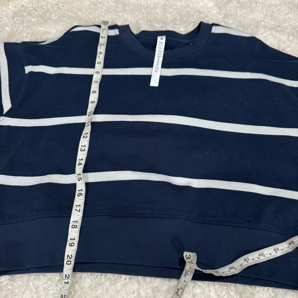 Lululemon Perfectly Oversized Cropped Crew Sweatshirt True Navy White Stripe 8 - Picture 6 of 13